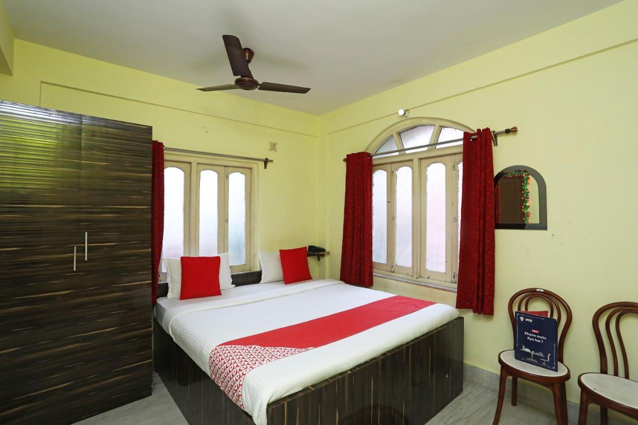 Oyo Amar Raj Rooms Kolkata Exterior photo